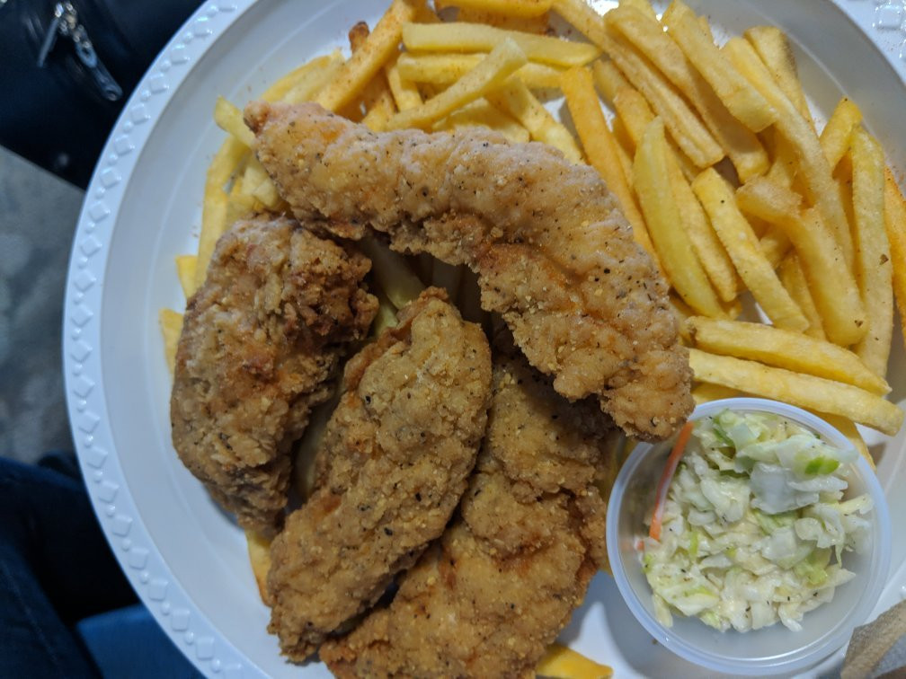 Trattoria Café & Sports Bar