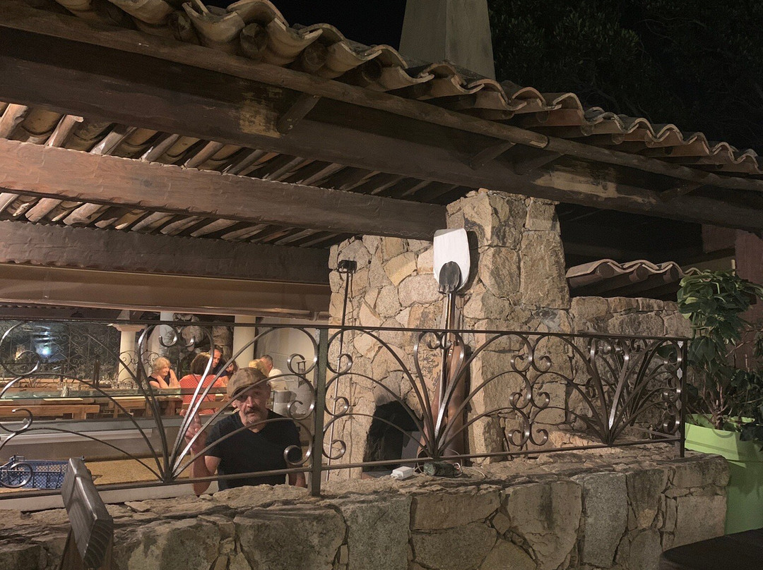 Pinarellu餐馆和美食-Le Patio Pinarello