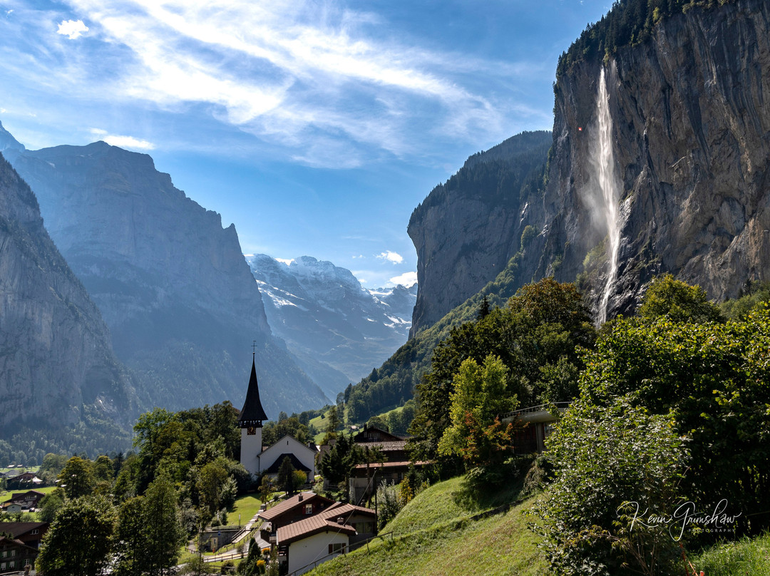 劳特布龙嫩旅游景点-Lauterbrunnen Church