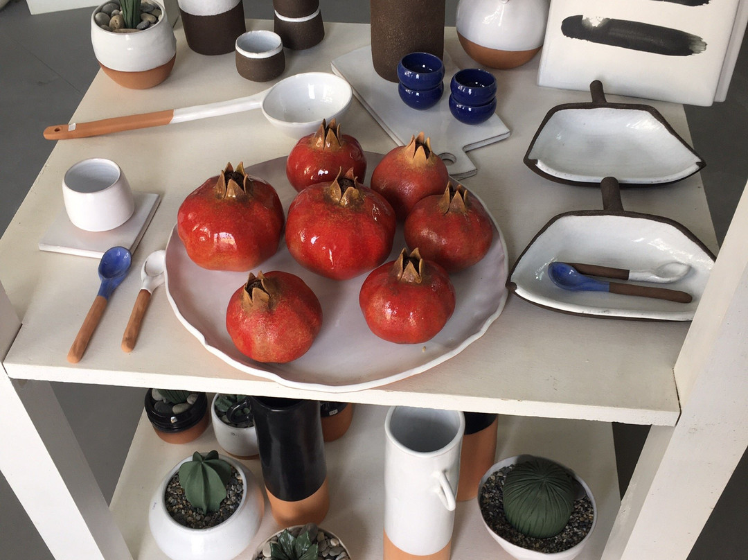 Ea Ceramic Studio-Margarites必去景点