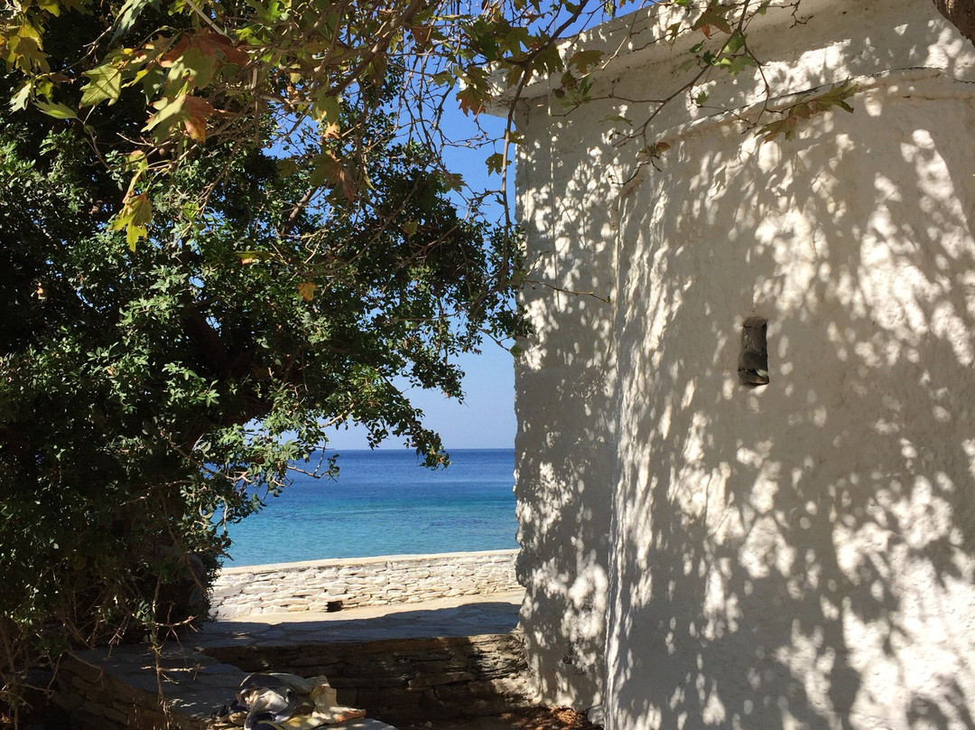 Agios Kyprianos Beach-安德罗斯必去景点