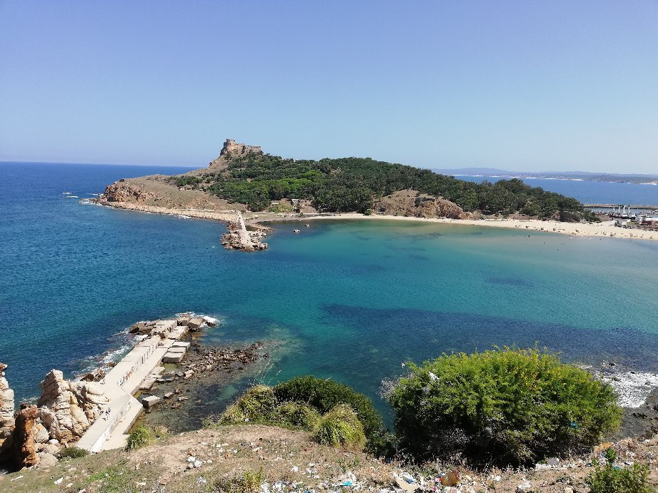 塔巴卡旅游景点-Fort Genois