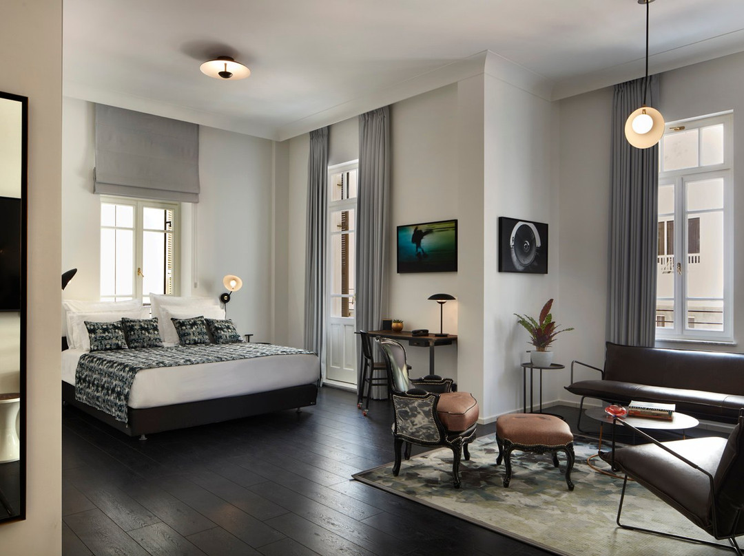 Renoma Hotel & Apartments主图