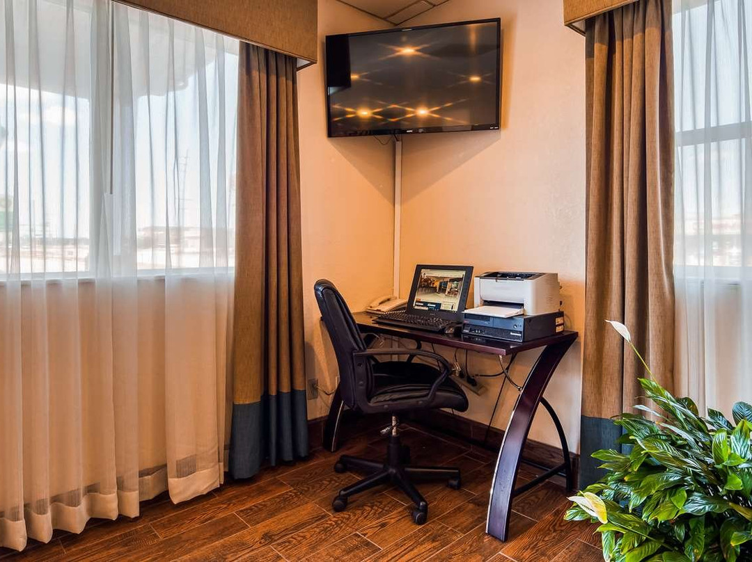 SureStay By Best Western Ottawa主图