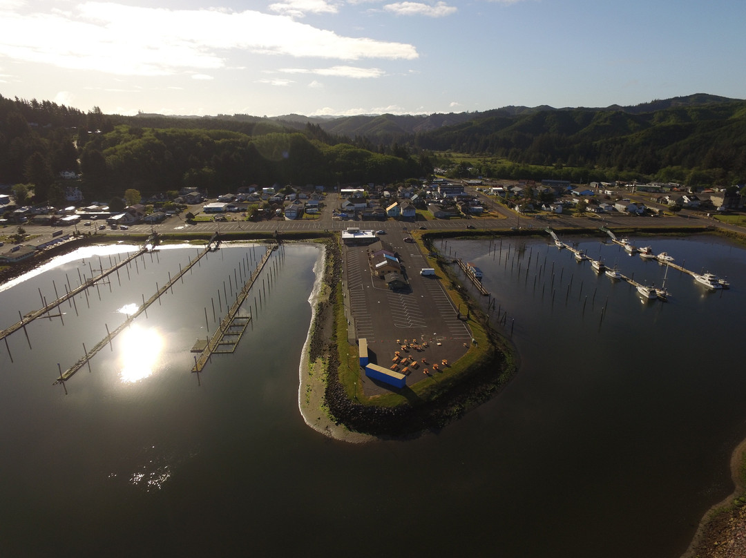 Salmon Harbor Marina