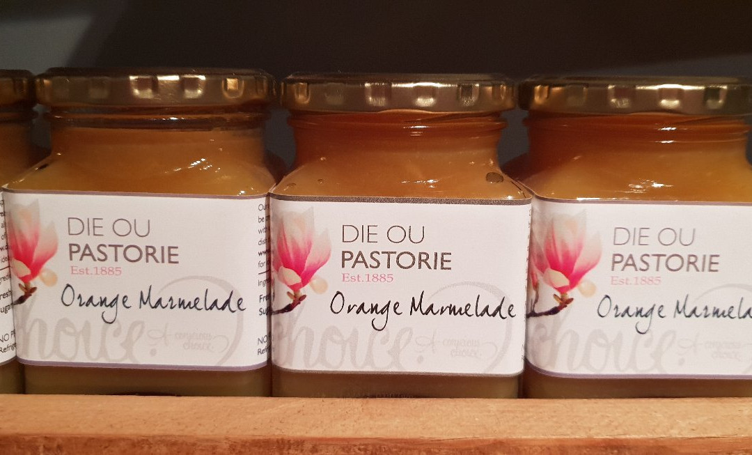 Die Ou Pastorie Guest House & Restaurant主图