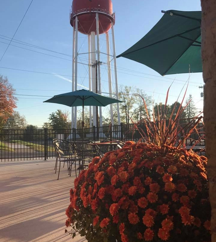 Apple Water Tower景点图片