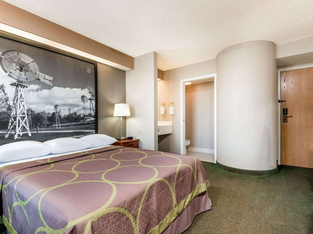 Super 8 by Wyndham Jasper主图