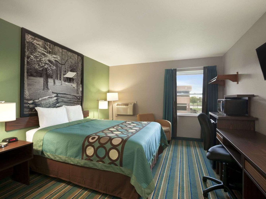 Super 8 by Wyndham Tuscola主图