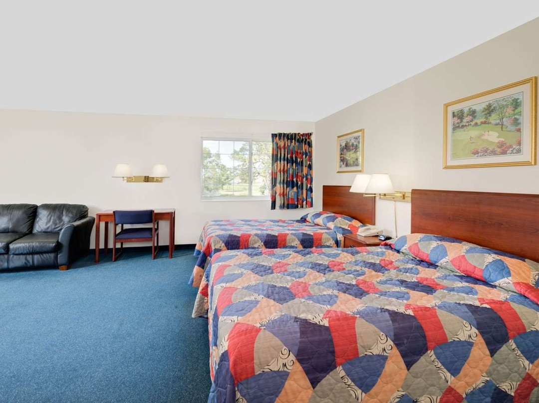 Super 8 by Wyndham Emmetsburg主图