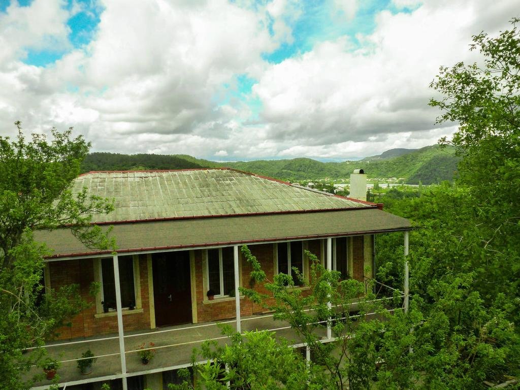 Melu's Guest House-官方