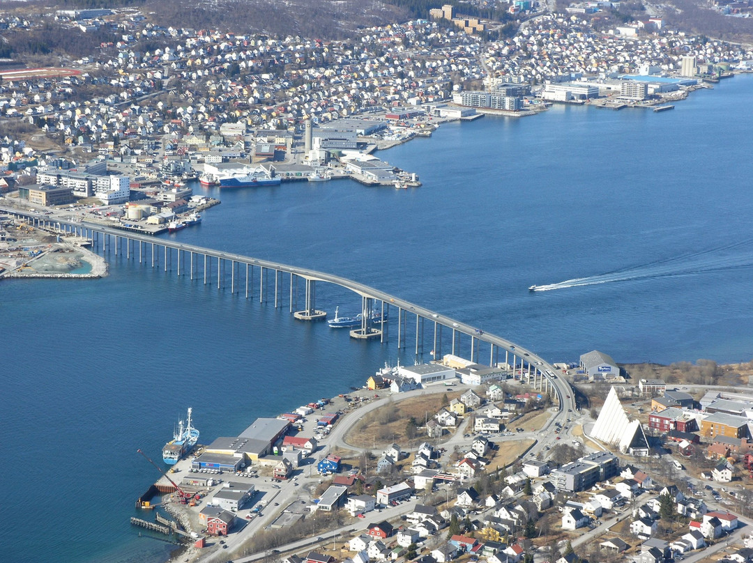 Tromso Bridge景点图片