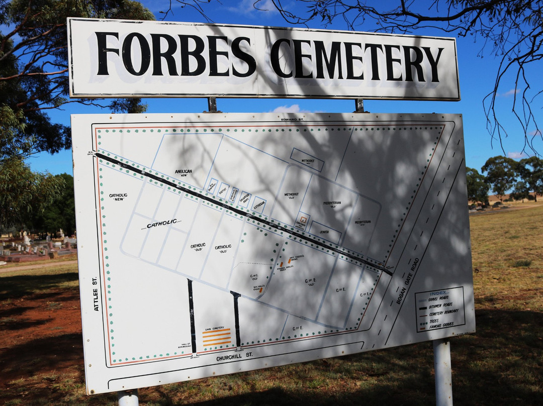 Forbes Cemetery景点图片