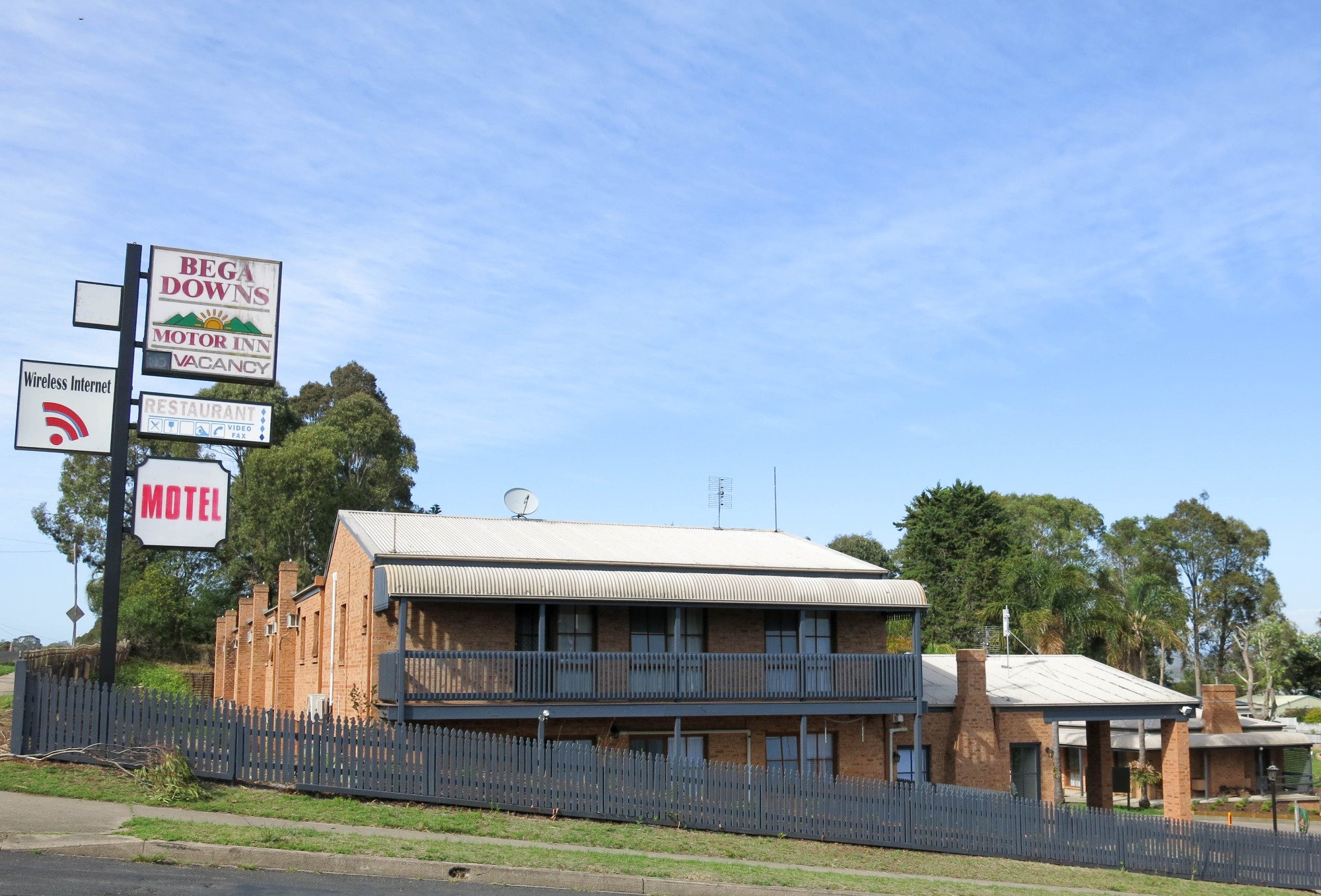 Bega Downs Motor Inn-浴室