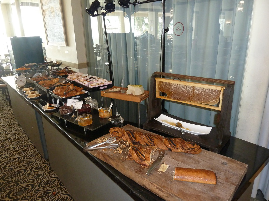 里蒙加雷基内瑞斯酒店主图