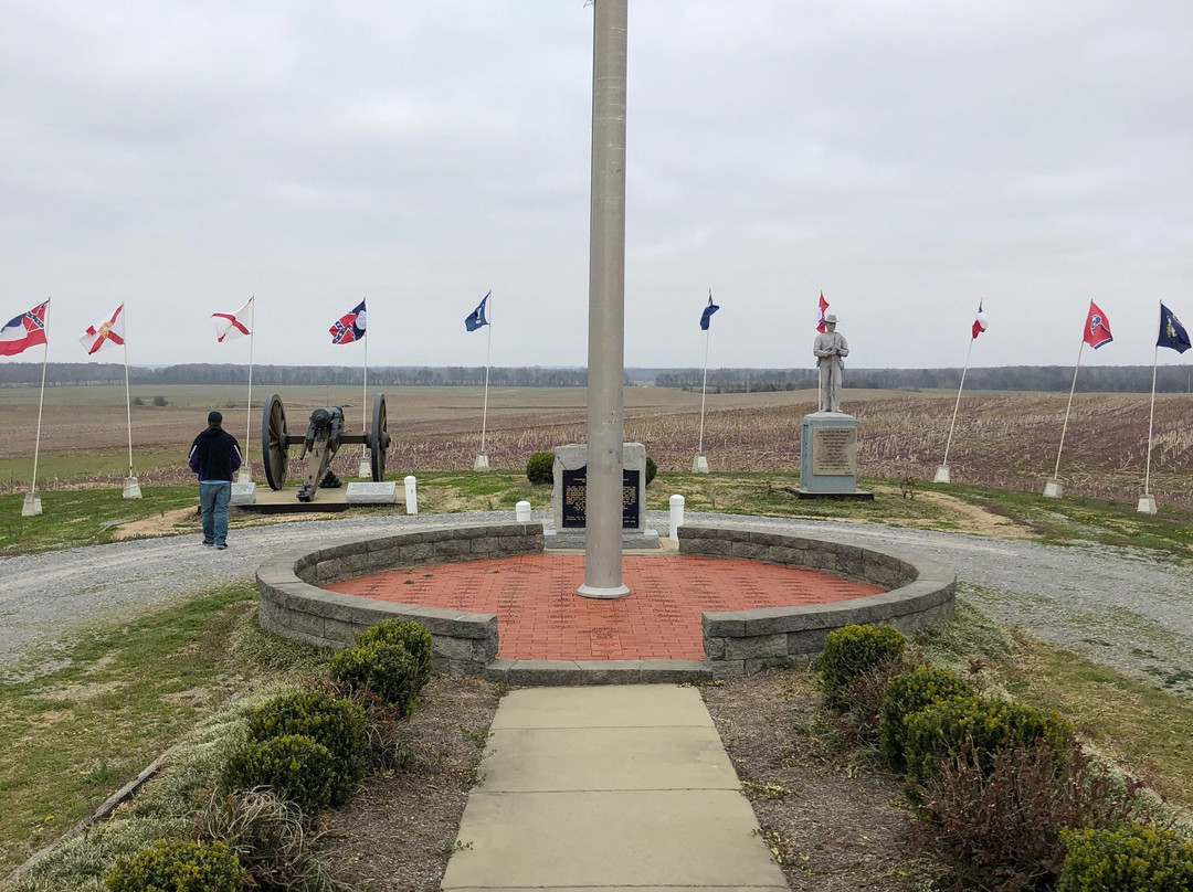 Parks Cemetery Ridge Confederate Memorial Plaza-Trimble必去景点