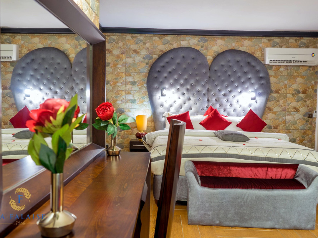 Hotel Residence La Falaise主图