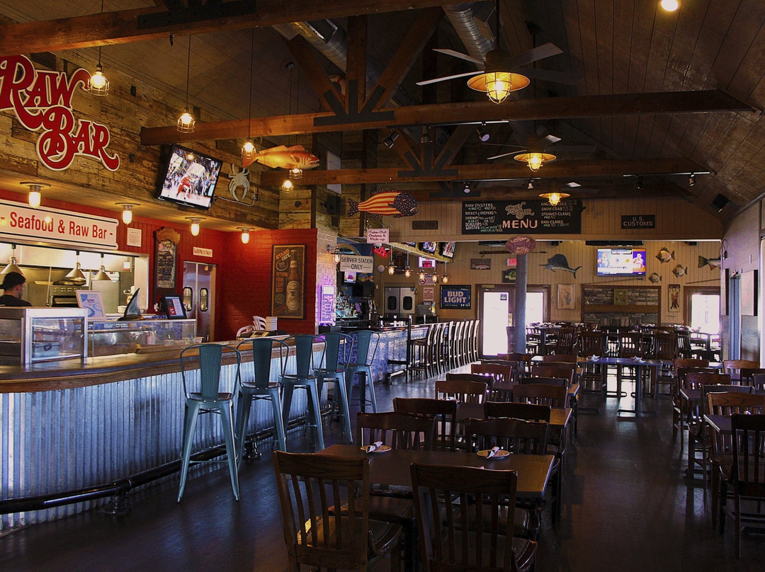 Eddie's on Lake Norman