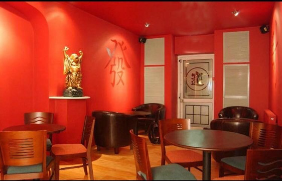 Hong Kong Charlie's Vodka Bar-普兹茅斯必去景点