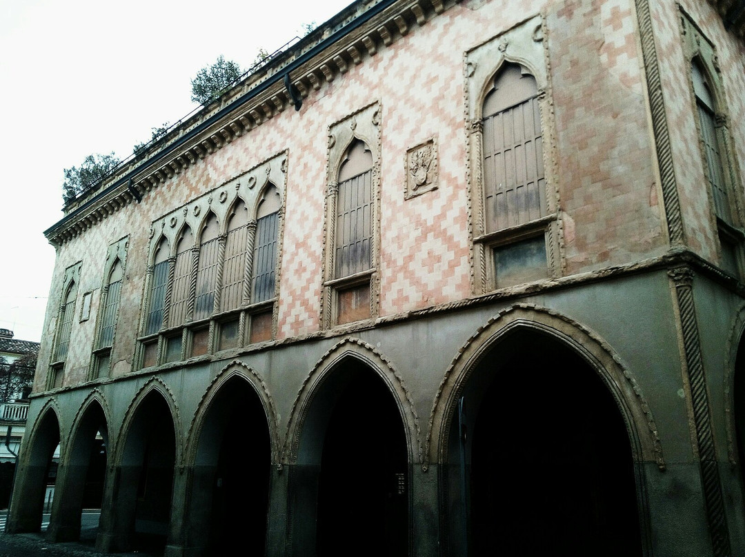 Palazzo Cavalli-帕多瓦必去景点