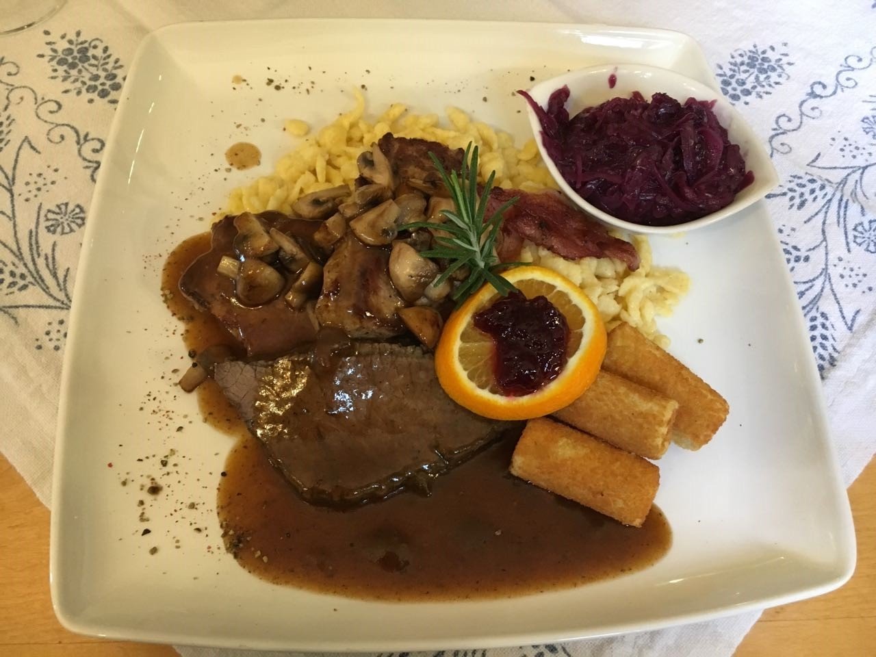 Hotel Landgasthof Obermaier Zum Vilserwirt-餐饮