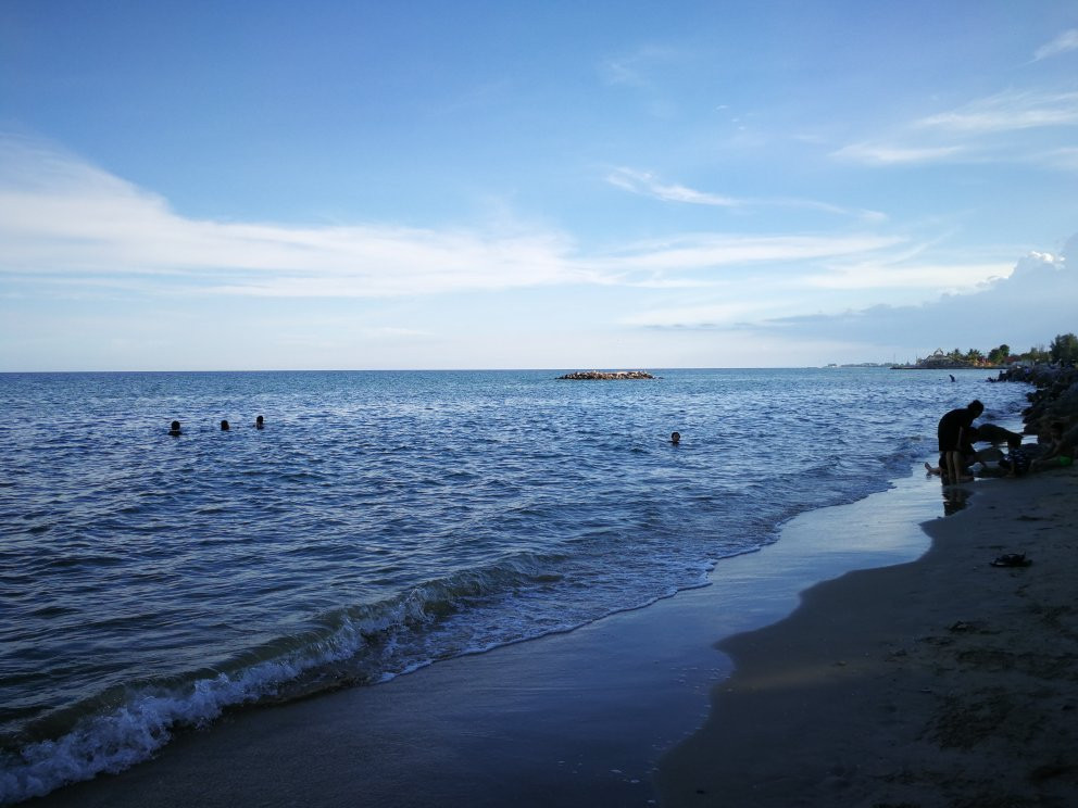 Puek Tian Beach景点图片