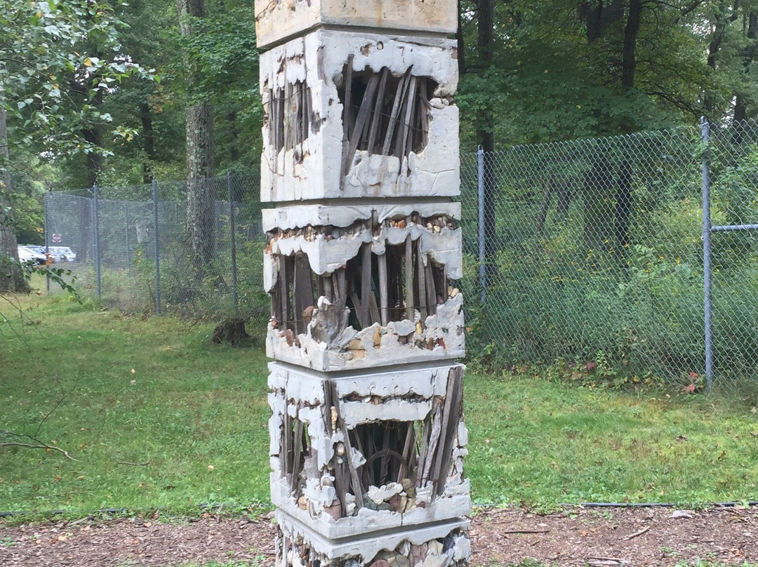 Wildflower Sculpture Park-Maplewood必去景点
