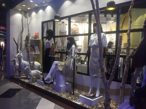 时尚天河商业广场-广州市必去景点