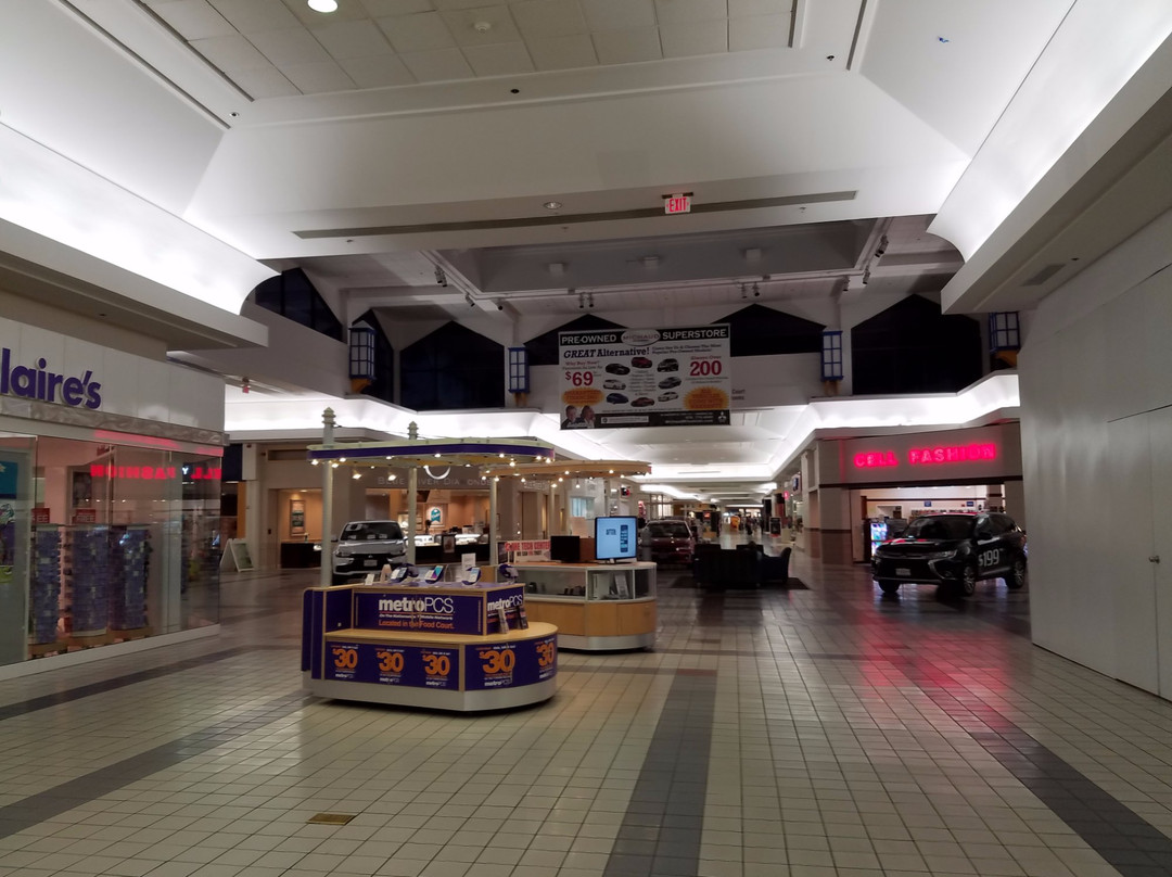 Liberty Tree Mall-丹弗斯必去景点