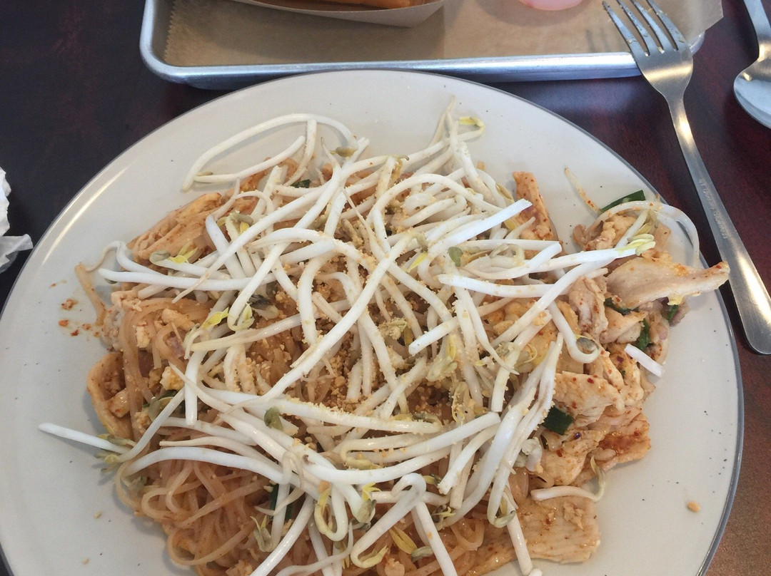 Chow Thai