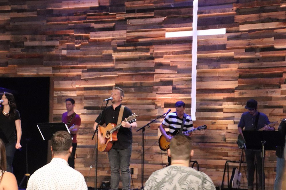 Lakemount Worship Centre景点图片