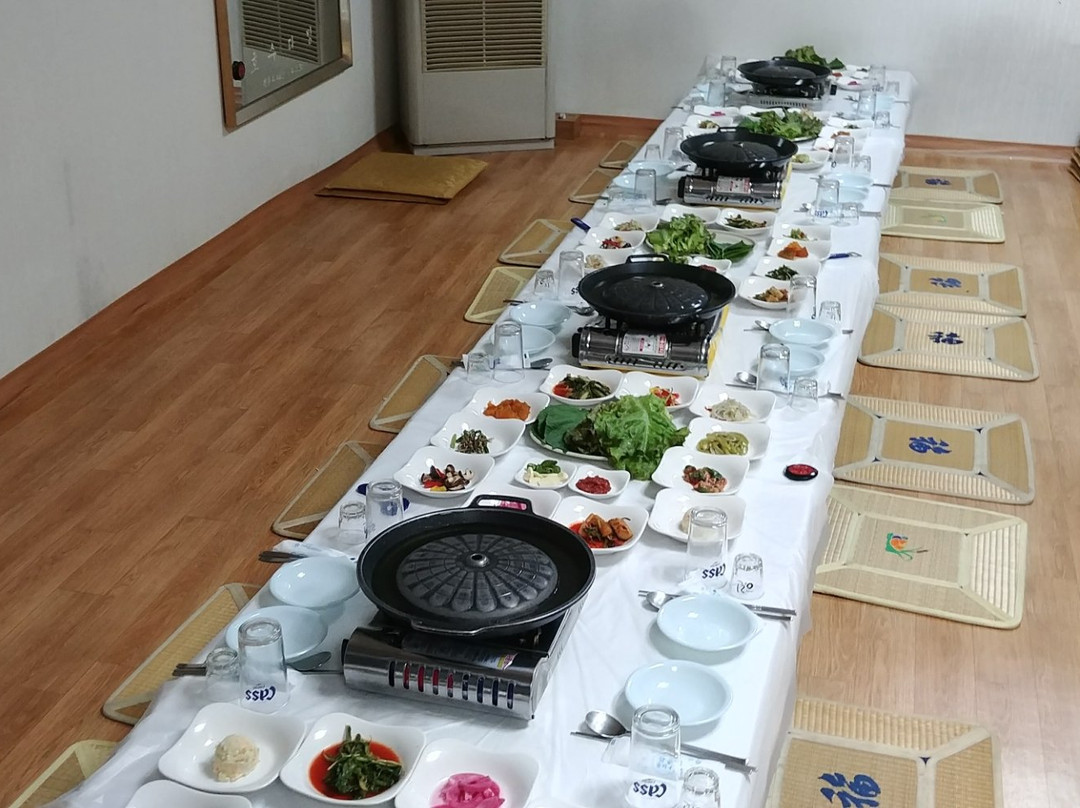 洪城郡餐馆和美食-Mido Sikdang