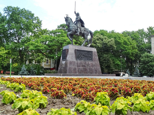 Monument of Tsar Kaloyan-瓦尔纳必去景点