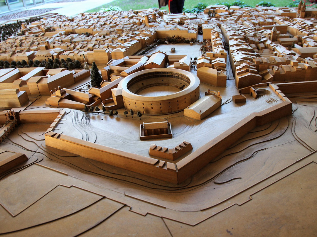 Archivo Real y General de Navarra-潘普洛纳必去景点