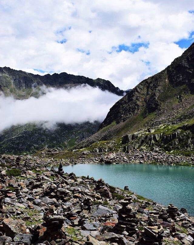 Blue Lake景点图片