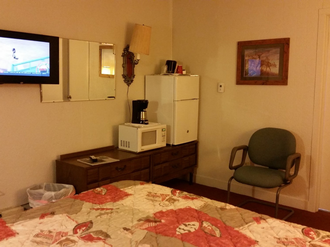 Hacienda Motel主图