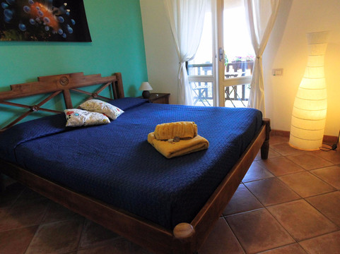 Cala d'Oliva酒店住宿-Bed and Breakfast Mr. Caruba