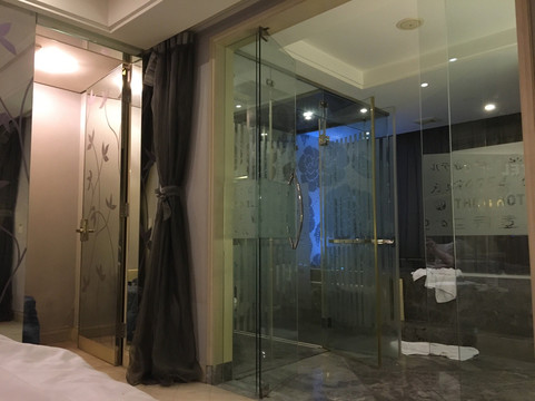 水舞悦氏酒店主图