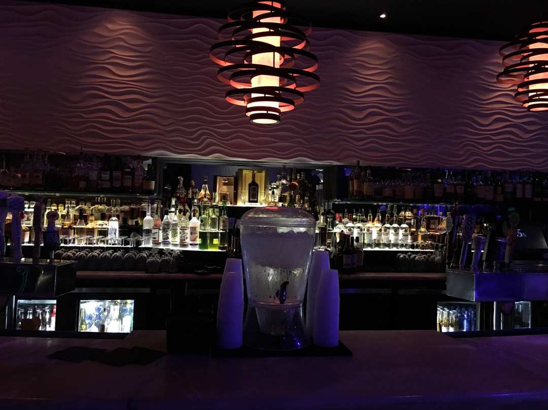 Bogies at the Westlake Village Inn景点图片