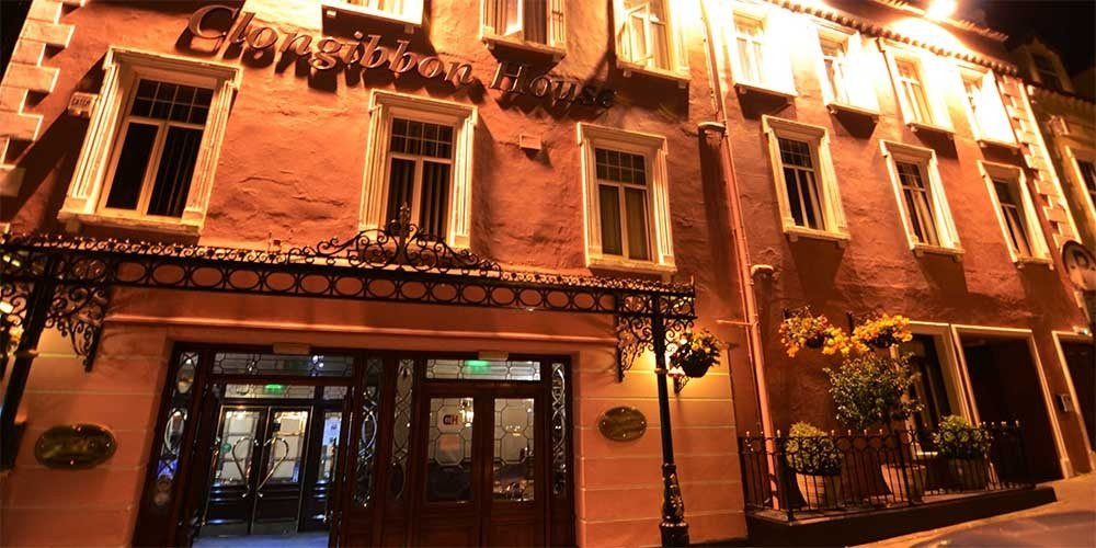 Kildorrery餐馆和美食-Clongibbon House Restaurant and Bar