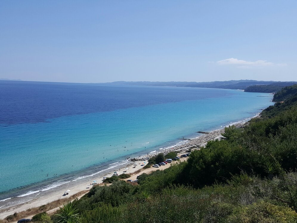 Afytos Beach景点图片