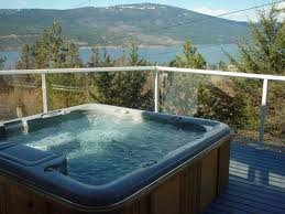 Lake Country酒店住宿-Eagle's Nest B&B