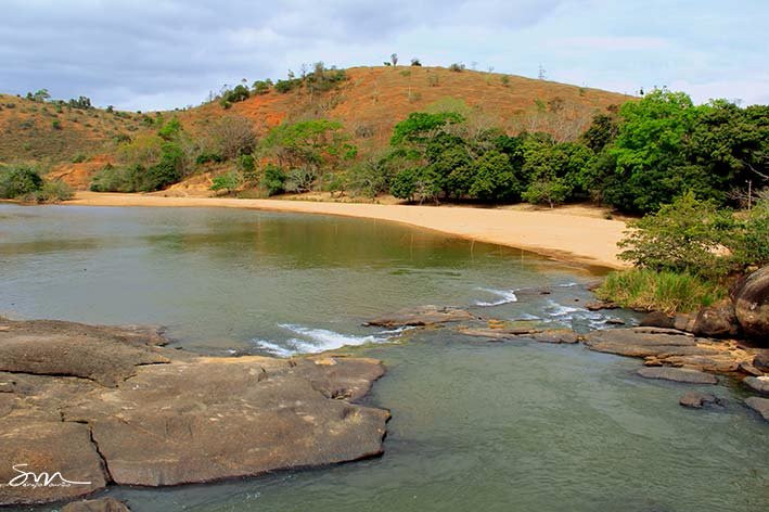 Praia do Rio Mucuri-Teofilo Otoni必去景点