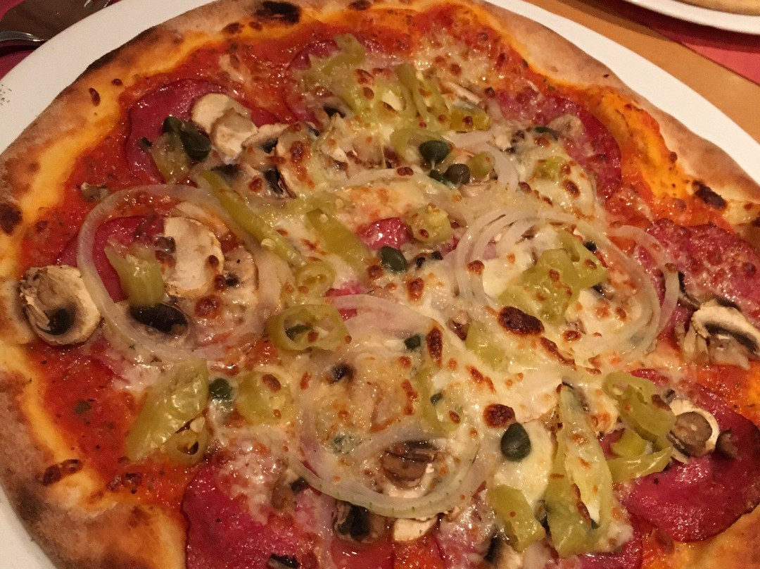 Pfafflar餐馆和美食-La Taverna Vii