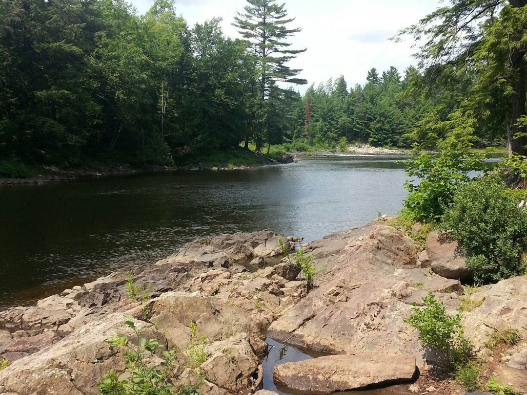 Parc des Cascades-Rawdon必去景点