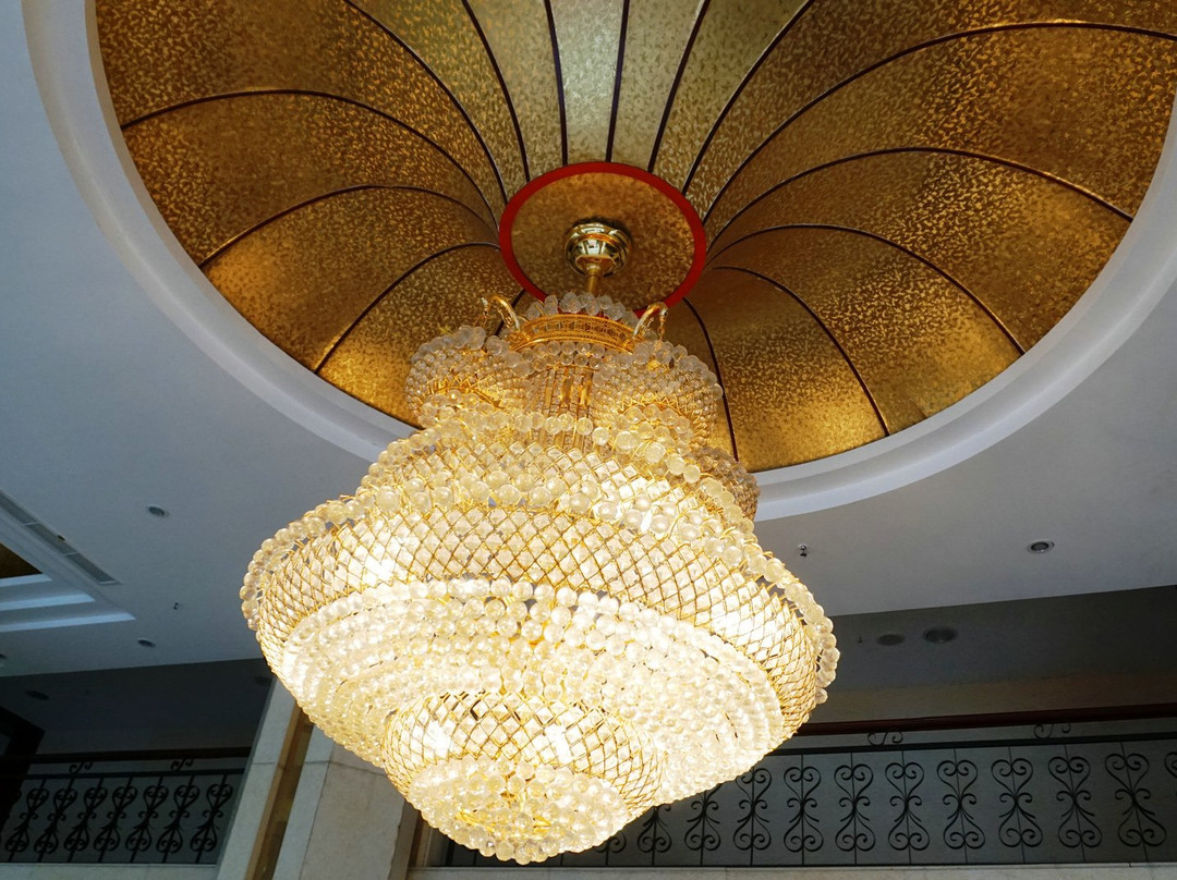 嘉绒阳光酒店主图