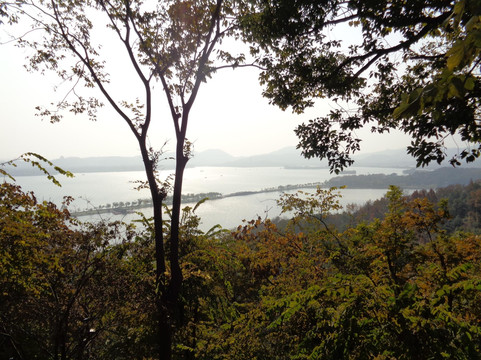 宝石山-杭州市必去景点