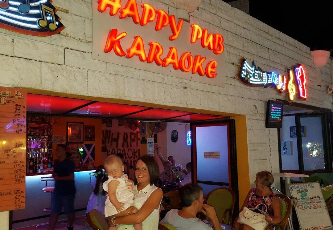 Happy Karaoke Pub景点图片