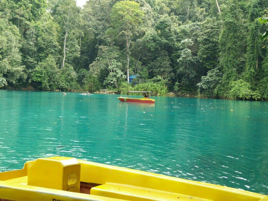 Labuan Cermin Lake-伯劳必去景点