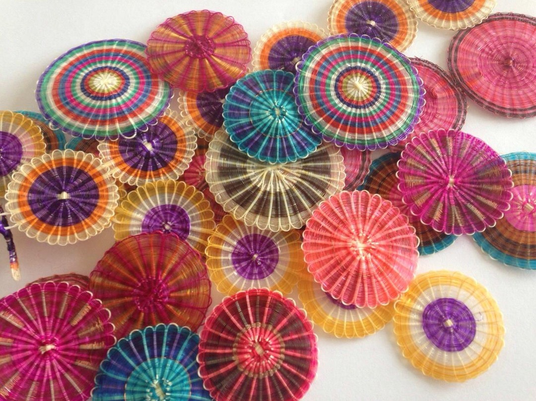 Colbun旅游景点-Maestra Madre Rari